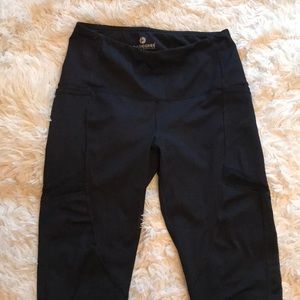 90 Degree by reflex Capri leggings